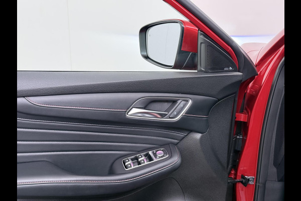 MG EHS 1.5 TGDI Luxury VAN: 24.900,- VOOR: 21.877,- UW WKVOORDEEL: 3.023,- | PHEV | MEGA COMPLEET! | COMPLETE HISTORIE AANWEZIG | FABRIEKSGARANTIE T/M 03-2030 | 52km WLTP ELECTR RIJBEREIK, TOTAAL RIJBEREIK TOT 1.000km! |