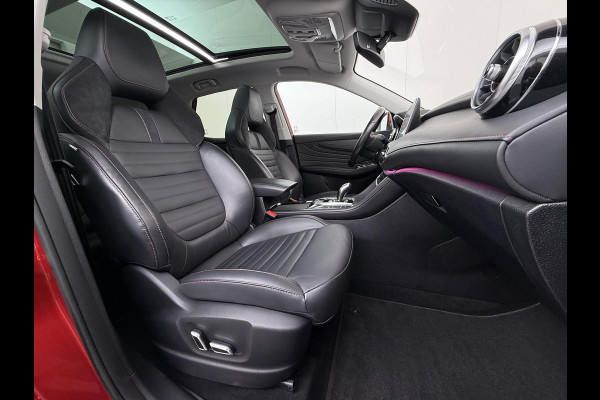 MG EHS 1.5 TGDI Luxury VAN: 24.900,- VOOR: 21.877,- UW WKVOORDEEL: 3.023,- | PHEV | MEGA COMPLEET! | COMPLETE HISTORIE AANWEZIG | FABRIEKSGARANTIE T/M 03-2030 | 52km WLTP ELECTR RIJBEREIK, TOTAAL RIJBEREIK TOT 1.000km! |