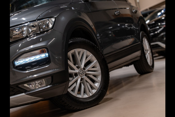 Volkswagen T-Roc 1.0 TSI Style, Apple Carplay, ACC, PDC, Cam, Clima, Private Glas, Multistuur, Volledig Onderhouden