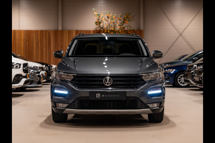 Volkswagen T-Roc 1.0 TSI Style, Apple Carplay, ACC, PDC, Cam, Clima, Private Glas, Multistuur, Volledig Onderhouden