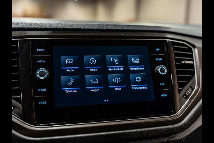 Volkswagen T-Roc 1.0 TSI Style, Apple Carplay, ACC, PDC, Cam, Clima, Private Glas, Multistuur, Volledig Onderhouden