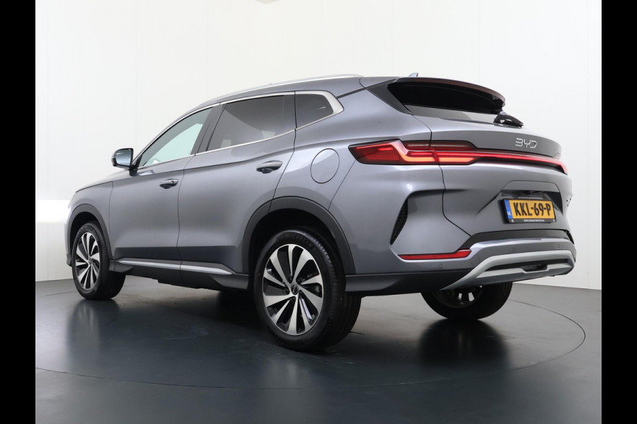BYD SEAL U 1.5 DM-i FWD Boost VAN: 38.900,- VOOR: 34.440,- UW WKVOORDEEL: 4.460,- | NIEUWE AUTO UIT VOORRAAD LEVERBAAR | 6 JAAR GARANTIE T/M 02-2032 | ALL-IN PRIJS | BTW VERREKENBAAR | FULL OPTION | PANODAK | ELEKTRISCHE STOELEN | ELEKTRISCHE ACHTERKLEP |