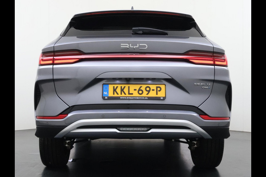 BYD SEAL U 1.5 DM-i FWD Boost VAN: 38.900,- VOOR: 34.440,- UW WKVOORDEEL: 4.460,- | NIEUWE AUTO UIT VOORRAAD LEVERBAAR | 6 JAAR GARANTIE T/M 02-2032 | ALL-IN PRIJS | BTW VERREKENBAAR | FULL OPTION | PANODAK | ELEKTRISCHE STOELEN | ELEKTRISCHE ACHTERKLEP |
