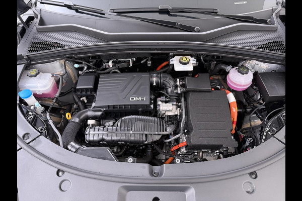 BYD SEAL U 1.5 DM-i FWD Boost VAN: 38.900,- VOOR: 34.440,- UW WKVOORDEEL: 4.460,- | NIEUWE AUTO UIT VOORRAAD LEVERBAAR | 6 JAAR GARANTIE T/M 02-2032 | ALL-IN PRIJS | BTW VERREKENBAAR | FULL OPTION | PANODAK | ELEKTRISCHE STOELEN | ELEKTRISCHE ACHTERKLEP |