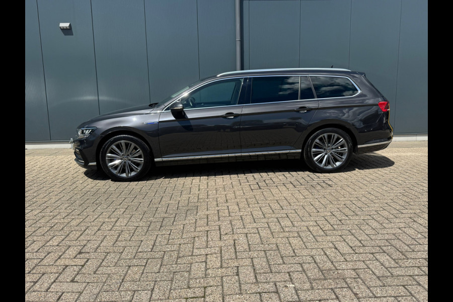Volkswagen Passat Variant 1.4 TSI GTE * Trekhaak * Side Assist * Elek Klep * Visueel Cockpit *