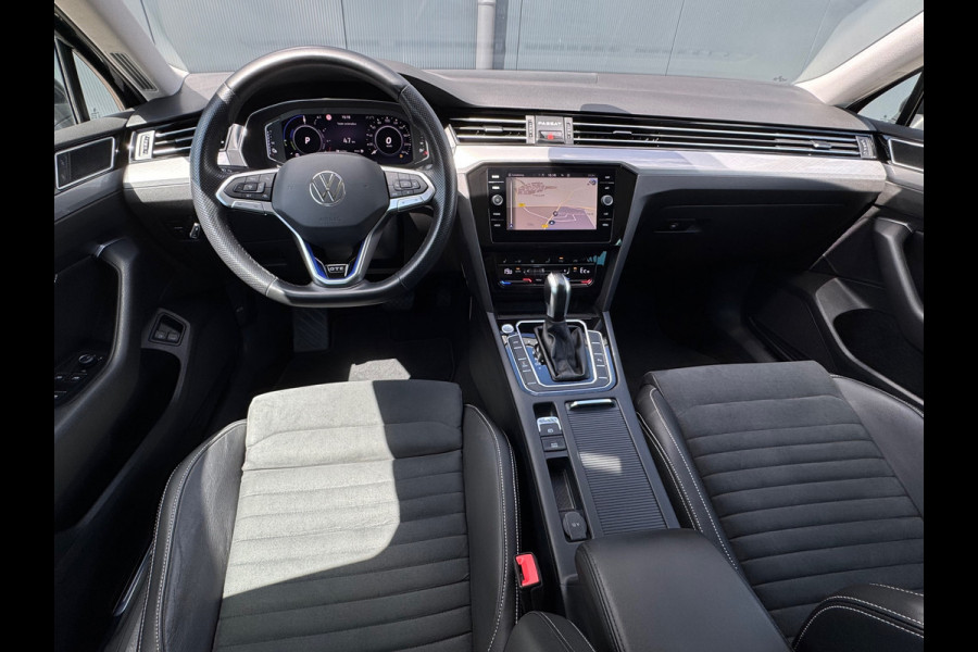 Volkswagen Passat Variant 1.4 TSI GTE * Trekhaak * Side Assist * Elek Klep * Visueel Cockpit *
