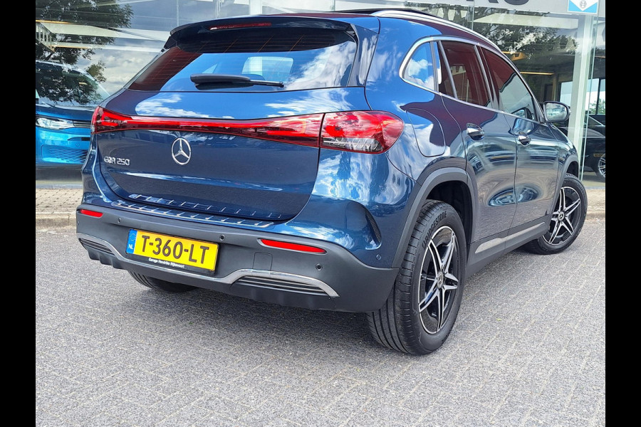 Mercedes-Benz EQA 250 AMG Line 67 kWh | SOH: 93,4% | Panaromadak | Trekhaak | LED |
