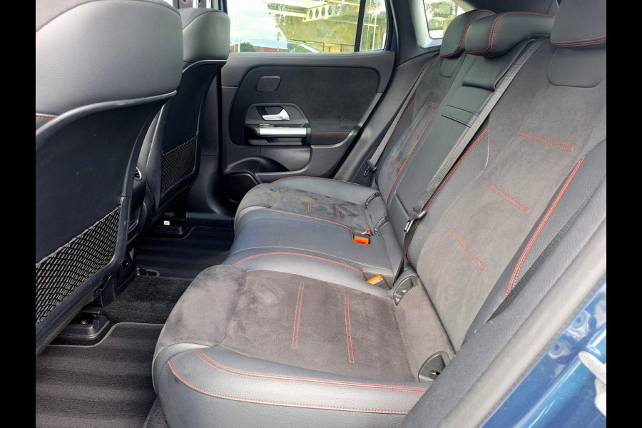 Mercedes-Benz EQA 250 AMG Line 67 kWh | SOH: 93,4% | Panaromadak | Trekhaak | LED |