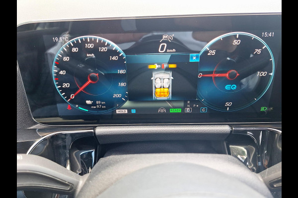 Mercedes-Benz EQA 250 AMG Line 67 kWh | SOH: 93,4% | Panaromadak | Trekhaak | LED |