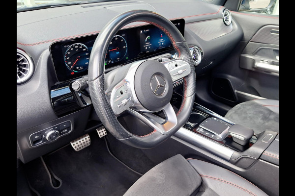 Mercedes-Benz EQA 250 AMG Line 67 kWh | SOH: 93,4% | Panaromadak | Trekhaak | LED |