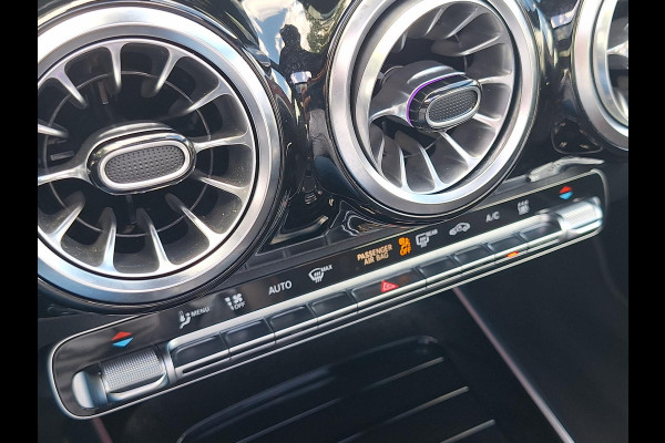 Mercedes-Benz EQA 250 AMG Line 67 kWh | SOH: 93,4% | Panaromadak | Trekhaak | LED |