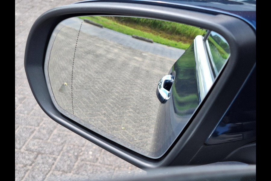 Mercedes-Benz EQA 250 AMG Line 67 kWh | SOH: 93,4% | Panaromadak | Trekhaak | LED |