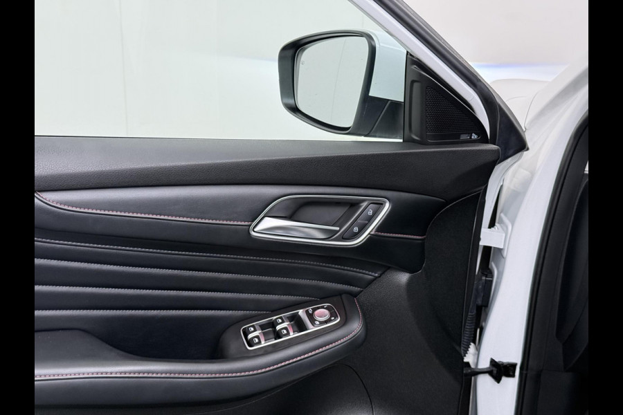 MG EHS 1.5 TGDI Luxury VAN: 22.900,- VOOR: 19.877,- UW WKVOORDEEL: 3.023,- | PHEV | MEGA COMPLEET! | COMPLETE HISTORIE AANWEZIG | FABRIEKSGARANTIE T/M 06-2029 | 52km WLTP ELECTR RIJBEREIK, TOTAAL RIJBEREIK TOT 1.000km!