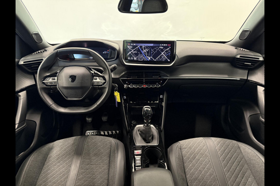 Peugeot 2008 1.2 Puretech Allure 100pk Navigatie Camera Apple Carplay Android Auto Parkeersensoren Cruise Control Stoelverwarming Climate Control Lichtmetalen velgen