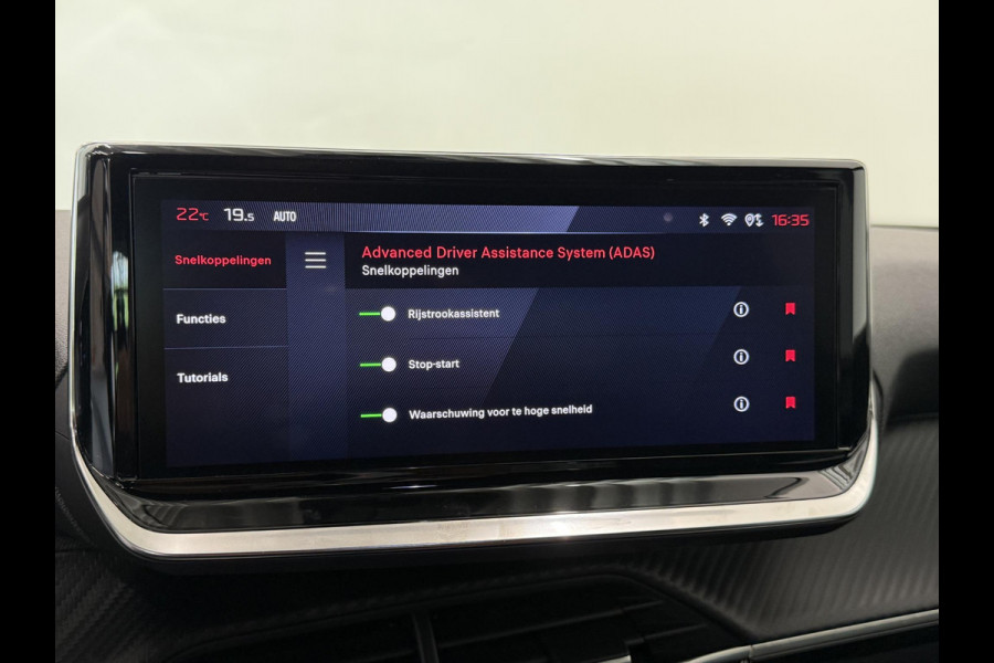 Peugeot 2008 1.2 Puretech Allure 100pk Navigatie Camera Apple Carplay Android Auto Parkeersensoren Cruise Control Stoelverwarming Climate Control Lichtmetalen velgen