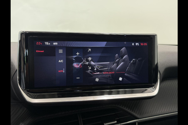Peugeot 2008 1.2 Puretech Allure 100pk Navigatie Camera Apple Carplay Android Auto Parkeersensoren Cruise Control Stoelverwarming Climate Control Lichtmetalen velgen