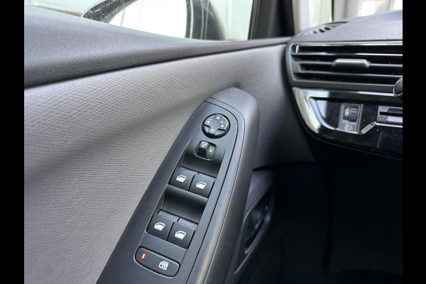Citroën Grand C4 Spacetourer 1.2 Business 7 persoons | Afn trekhaak | Camera | Adap Cruise |