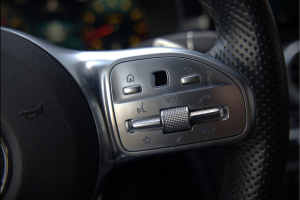 Mercedes-Benz C-Klasse Estate 160 Business Solution AMG Limited | Stoelverwarming | Cruise Control | Camera | Navigatie | Keyless | Trekhaak | Digitale Tellers | Dealer Onderhouden | LED High Performance | NAP