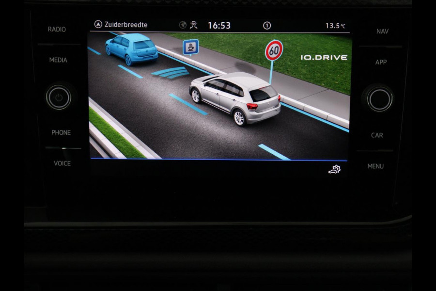 Volkswagen Polo 1.0 TSI Life | Navigatie | Parkeerhulp | Carplay | Adaptive Cruise | Full LED | Digital Cockpit | Airco | Bluetooth | DAB | Lichtmetalen velgen