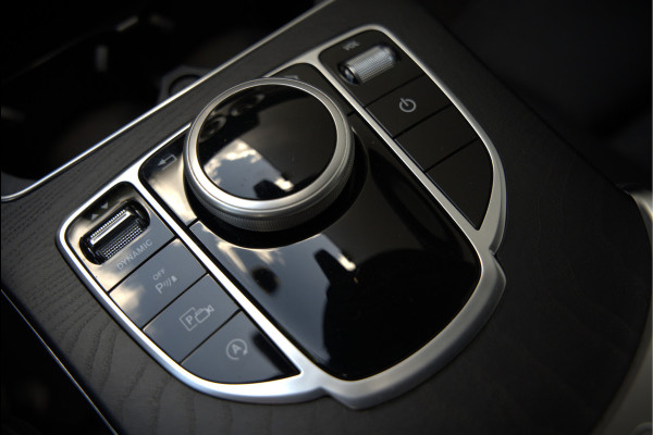 Mercedes-Benz C-Klasse Estate 160 Business Solution AMG Limited | Stoelverwarming | Cruise Control | Camera | Navigatie | Keyless | Trekhaak | Digitale Tellers | Dealer Onderhouden | LED High Performance | NAP