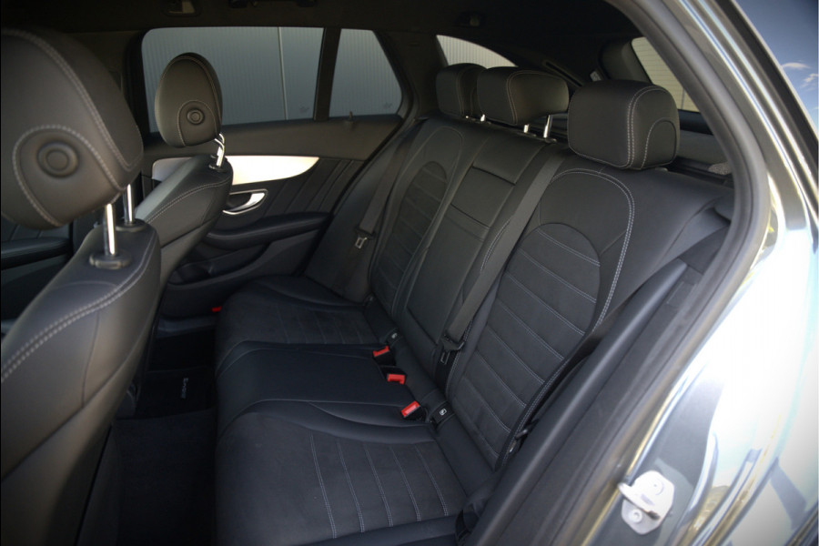 Mercedes-Benz C-Klasse Estate 160 Business Solution AMG Limited | Stoelverwarming | Cruise Control | Camera | Navigatie | Keyless | Trekhaak | Digitale Tellers | Dealer Onderhouden | LED High Performance | NAP