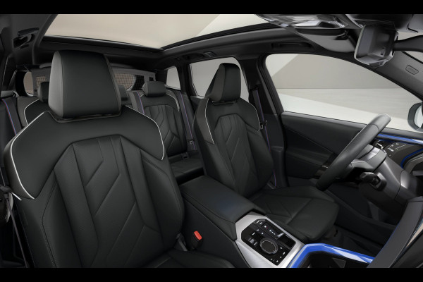 BMW X3 30e xDrive - M-Sport Pro - Full Option - NP 88.000 - Individual Leder