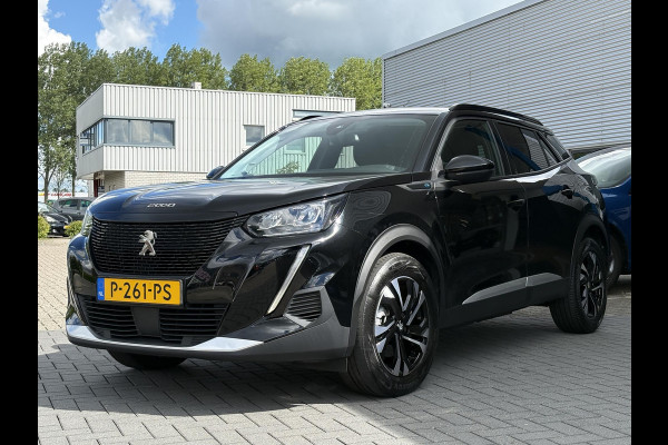 Peugeot e-2008 EV Allure Pack 50 kWh | 93,9% SOH | Navi | Achteruitrijcamera | Cruise Control | Climate Control | Dealer onderhouden |