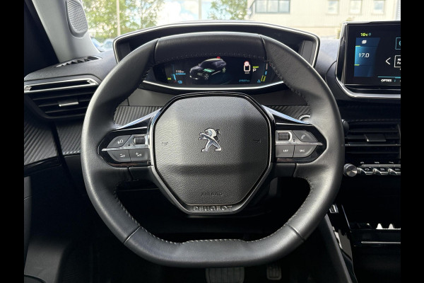 Peugeot e-2008 EV Allure Pack 50 kWh | 93,9% SOH | Navi | Achteruitrijcamera | Cruise Control | Climate Control | Dealer onderhouden |