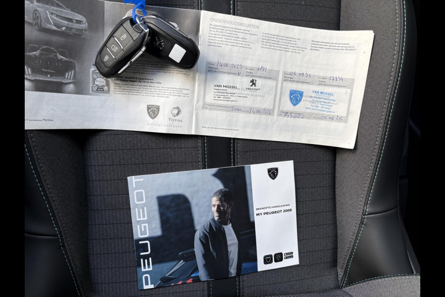 Peugeot e-2008 EV Allure Pack 50 kWh | 93,9% SOH | Navi | Achteruitrijcamera | Cruise Control | Climate Control | Dealer onderhouden |