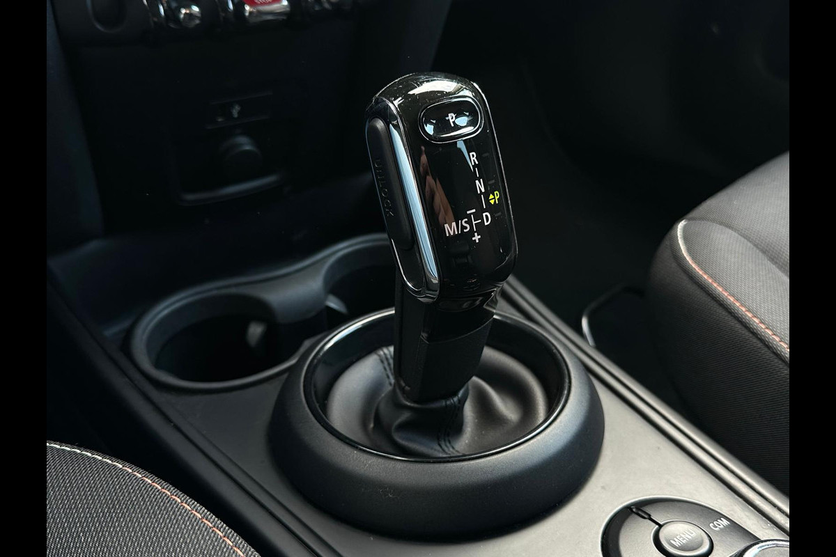 MINI Countryman 1.5 Pepper, Automaat, Airco, Bluetooth, Stoelverwarming, PDC, APK