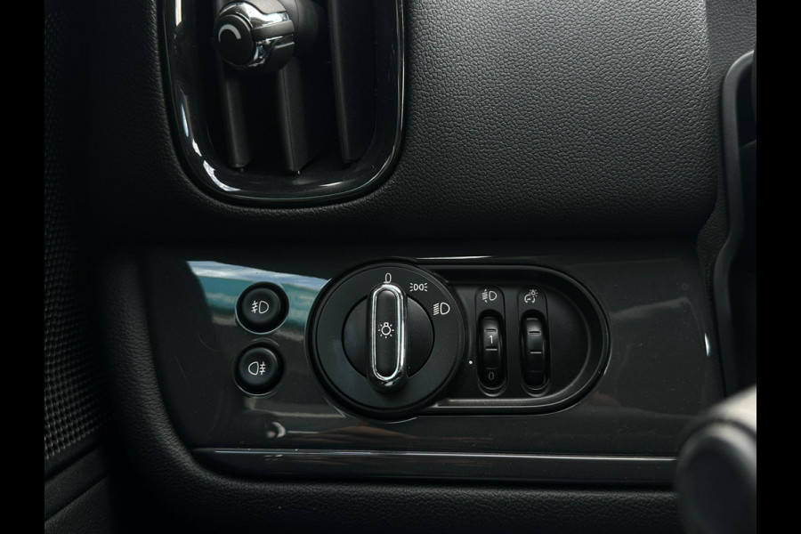 MINI Countryman 1.5 Pepper, Automaat, Airco, Bluetooth, Stoelverwarming, PDC, APK