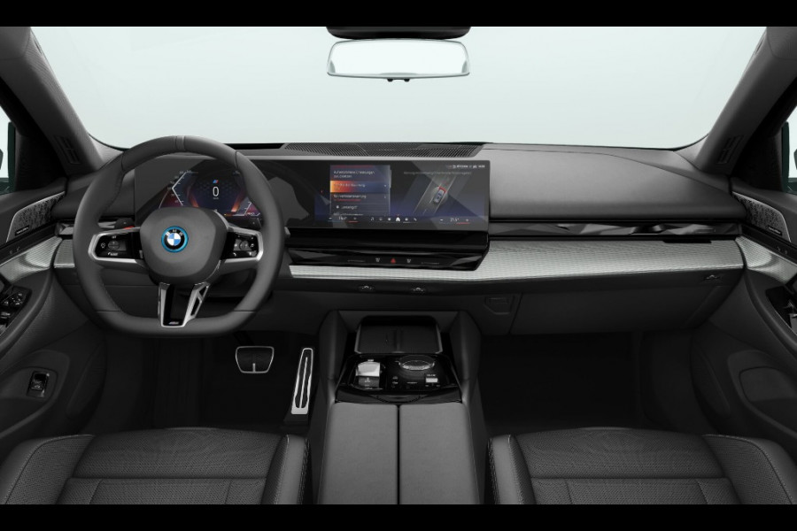 BMW 5 Serie Touring 550e xDrive M-Sport Pro - M-Zetels - Full Option - NP108.000