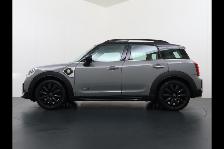 MINI Countryman 1.5 Cooper S E ALL4 PHEV Plug-in Hybride | Direct Rijklaar & Leverbaar | Panorama Dak | Stoelverwarming | Adaptieve Cruise Control | CarPlay & Camera | 12 Mnd BOVAG Garantie