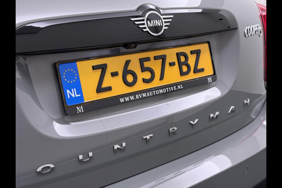 MINI Countryman 1.5 Cooper S E ALL4 PHEV Plug-in Hybride | Direct Rijklaar & Leverbaar | Panorama Dak | Stoelverwarming | Adaptieve Cruise Control | CarPlay & Camera | 12 Mnd BOVAG Garantie