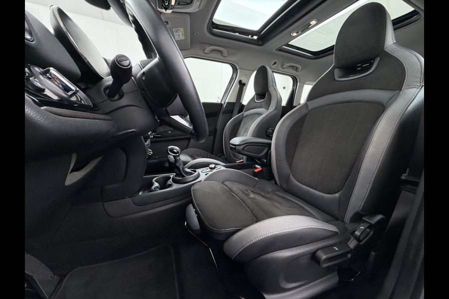 MINI Countryman 1.5 Cooper S E ALL4 PHEV Plug-in Hybride | Direct Rijklaar & Leverbaar | Panorama Dak | Stoelverwarming | Adaptieve Cruise Control | CarPlay & Camera | 12 Mnd BOVAG Garantie