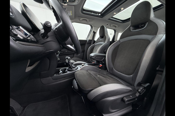 MINI Countryman 1.5 Cooper S E ALL4 PHEV Plug-in Hybride | Direct Rijklaar & Leverbaar | Panorama Dak | Stoelverwarming | Adaptieve Cruise Control | CarPlay & Camera | 12 Mnd BOVAG Garantie