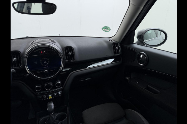 MINI Countryman 1.5 Cooper S E ALL4 PHEV Plug-in Hybride | Direct Rijklaar & Leverbaar | Panorama Dak | Stoelverwarming | Adaptieve Cruise Control | CarPlay & Camera | 12 Mnd BOVAG Garantie