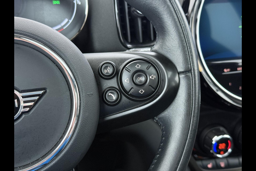 MINI Countryman 1.5 Cooper S E ALL4 PHEV Plug-in Hybride | Direct Rijklaar & Leverbaar | Panorama Dak | Stoelverwarming | Adaptieve Cruise Control | CarPlay & Camera | 12 Mnd BOVAG Garantie