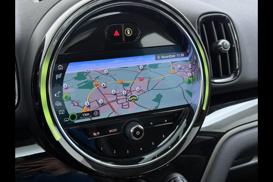 MINI Countryman 1.5 Cooper S E ALL4 PHEV Plug-in Hybride | Direct Rijklaar & Leverbaar | Panorama Dak | Stoelverwarming | Adaptieve Cruise Control | CarPlay & Camera | 12 Mnd BOVAG Garantie