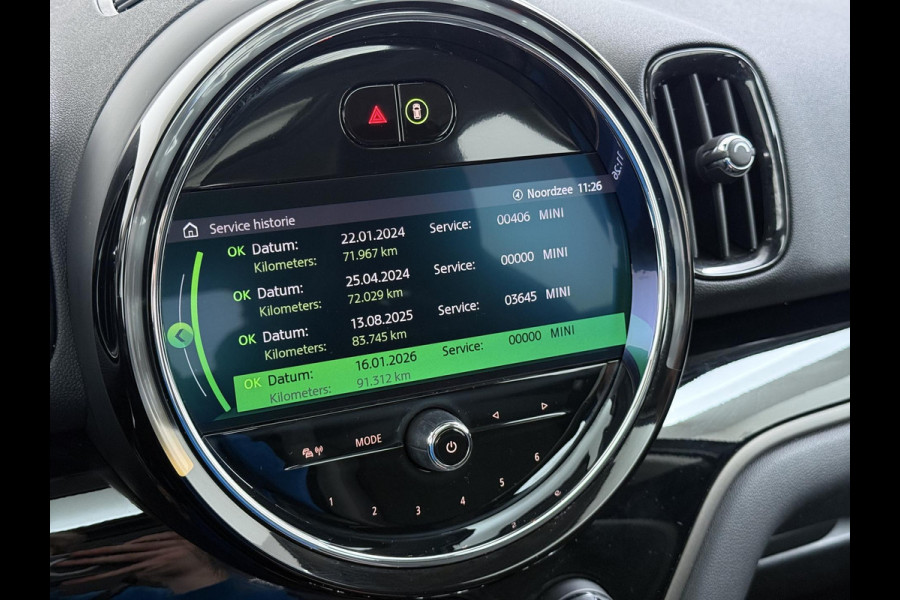 MINI Countryman 1.5 Cooper S E ALL4 PHEV Plug-in Hybride | Direct Rijklaar & Leverbaar | Panorama Dak | Stoelverwarming | Adaptieve Cruise Control | CarPlay & Camera | 12 Mnd BOVAG Garantie