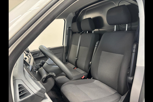 Volkswagen Transporter 2.0 TDI L1H1 30 Comfortline Airco Cruise Control Apple Carplay Side-bars Licht Metalen velgen Verwarmbare voorstoelen