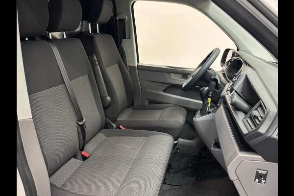 Volkswagen Transporter 2.0 TDI L1H1 30 Comfortline Airco Cruise Control Apple Carplay Side-bars Licht Metalen velgen Verwarmbare voorstoelen