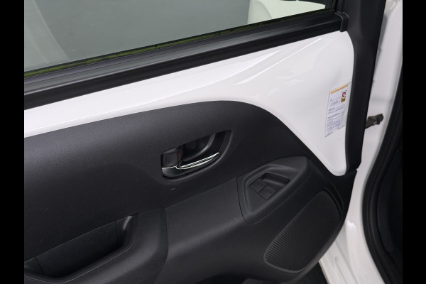 Peugeot 108 1.0 e-VTi 5Drs Automaat Navi* Apple Carplay Android Auto Airco Bluetooth Allure Led Lmv Isofix Centrale vergrendeling Afstandsbediend Origineel Nederlandse Auto
