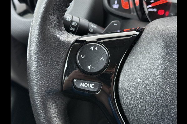 Peugeot 108 1.0 e-VTi 5Drs Automaat Navi* Apple Carplay Android Auto Airco Bluetooth Allure Led Lmv Isofix Centrale vergrendeling Afstandsbediend Origineel Nederlandse Auto
