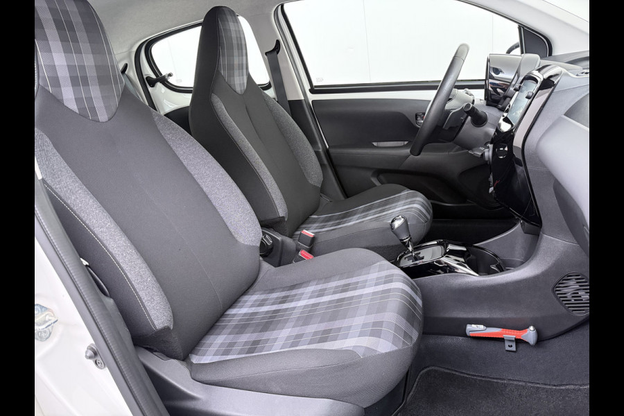 Peugeot 108 1.0 e-VTi 5Drs Automaat Navi* Apple Carplay Android Auto Airco Bluetooth Allure Led Lmv Isofix Centrale vergrendeling Afstandsbediend Origineel Nederlandse Auto