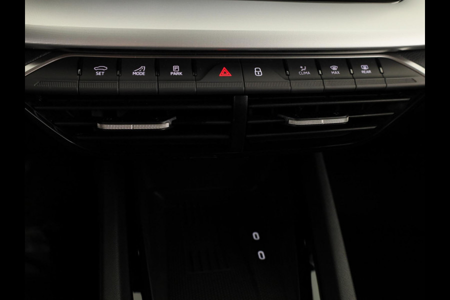 Škoda Octavia Combi Business Edition Plus m-HEV 1.5 TSI 115 pk 7 versn. DSG | Winter pakket | Lichtmetalen velgen 18 inch Lerna Antraciet