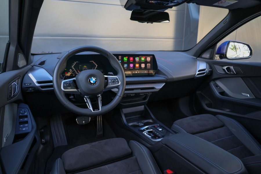 BMW 1-serie 123 xDrive | VOL! | M-SPORT | PANO | MEMORY | HUD | H/K | 360 | KEYLESS |