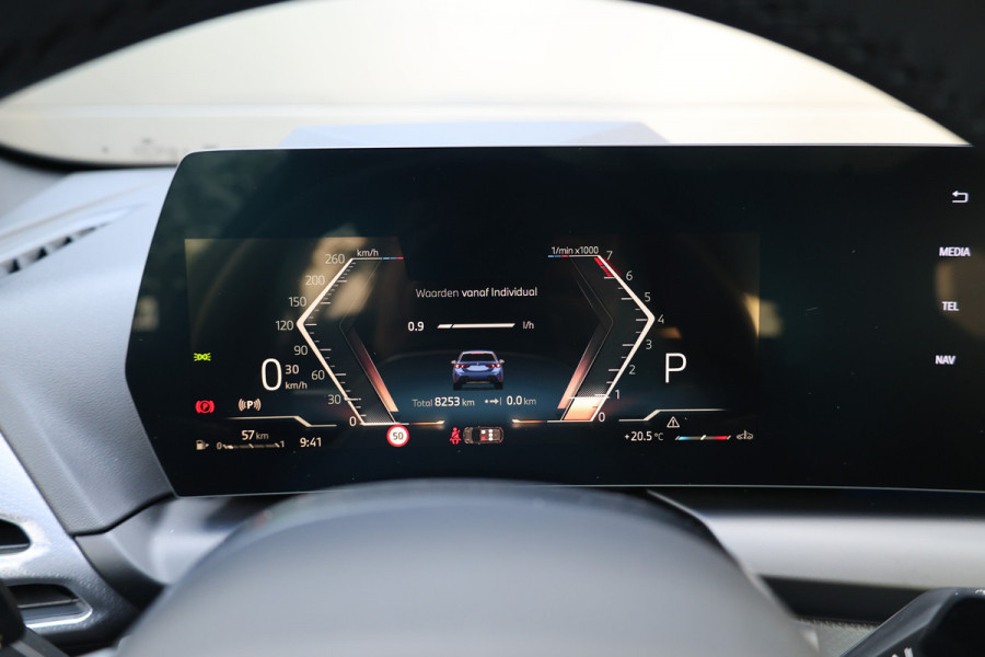 BMW 1-serie 123 xDrive | VOL! | M-SPORT | PANO | MEMORY | HUD | H/K | 360 | KEYLESS |