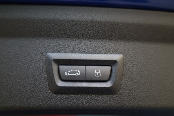 BMW 1-serie 123 xDrive | VOL! | M-SPORT | PANO | MEMORY | HUD | H/K | 360 | KEYLESS |