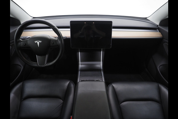 Tesla Model 3 Long Range AWD 75 kWh 351PK | Panoramadak | AutoPilot | Camera | Leder | Stoelverwarming